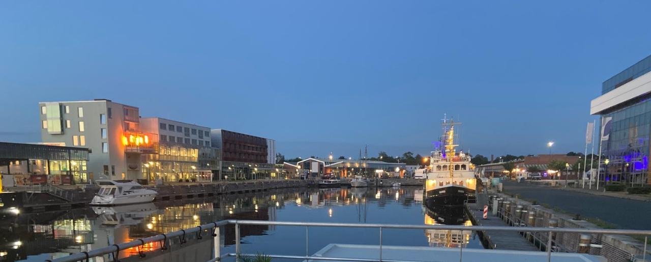 Hausboot Lobster Bremerhaven Bagian luar foto